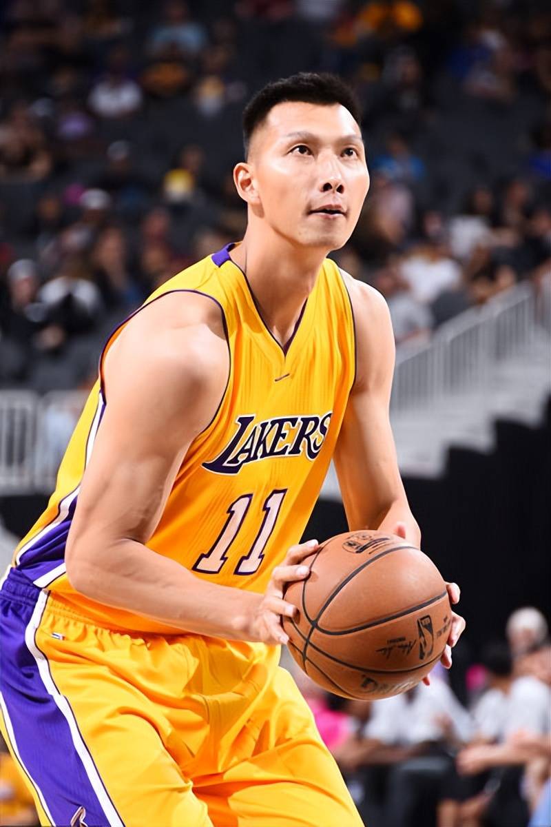 Doinb新星锐不可当表现突出，湖人前途光明！